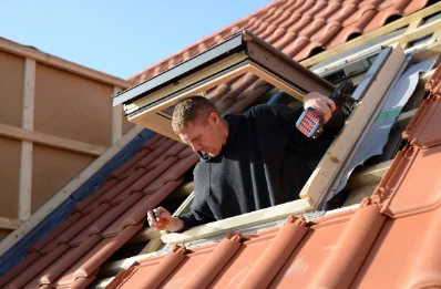 Pose de fenêtres de toit Velux à Talmontiers